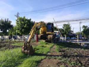 รถแม็คโครให้เช่าหนองบัว